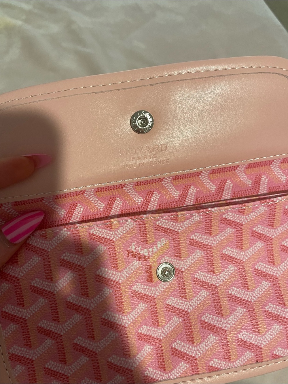 Goyard Pink Patterned Snap Wallet - Picture 2 of 5